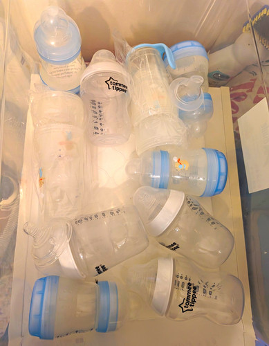 Tommee tippee and mam - tommee,